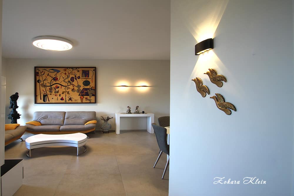 Modern home lighting תאורה נכונה מאירה את החלל